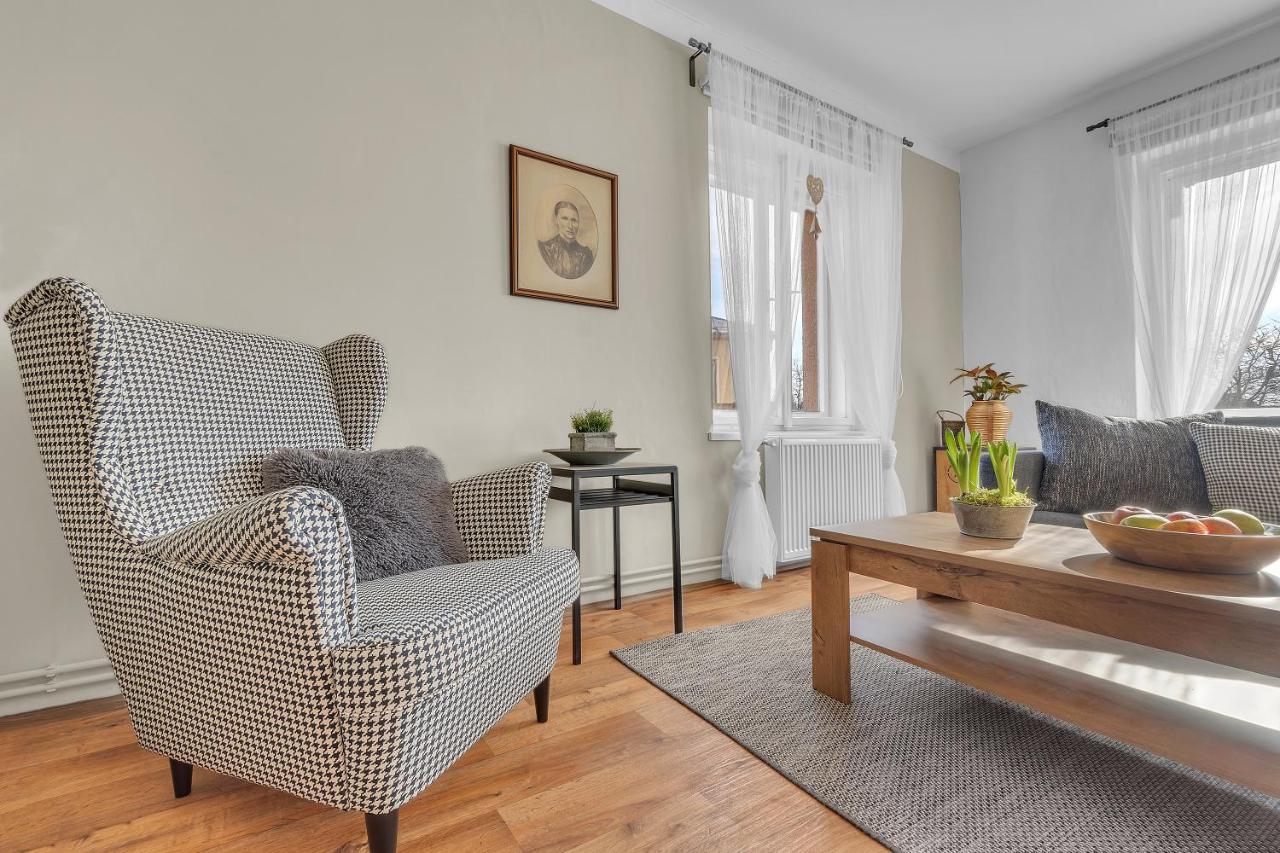 Apartman U Javorky Lázně Bělohrad Extérieur photo